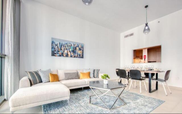 Downtown Views 1 - 1608- DT