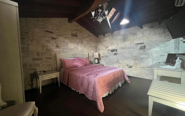 Griffon Boutique Hotel - Boutique Class