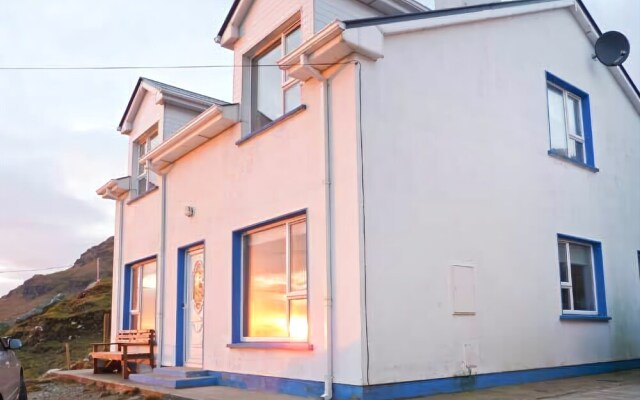 An Nead House