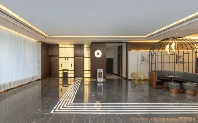 JInjiang Metropolo Longnan High speed Railway Station Hotel