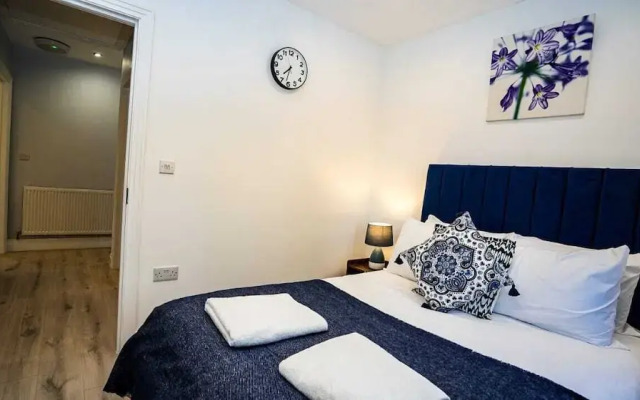 4-Bed 3-Bath Haven Perfect for 8 Guests