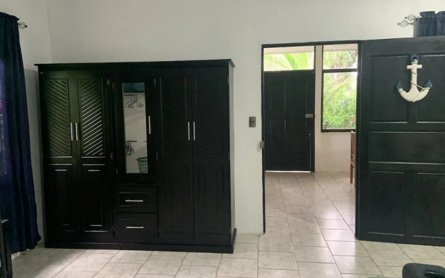 Beachfront apartment Punta uva