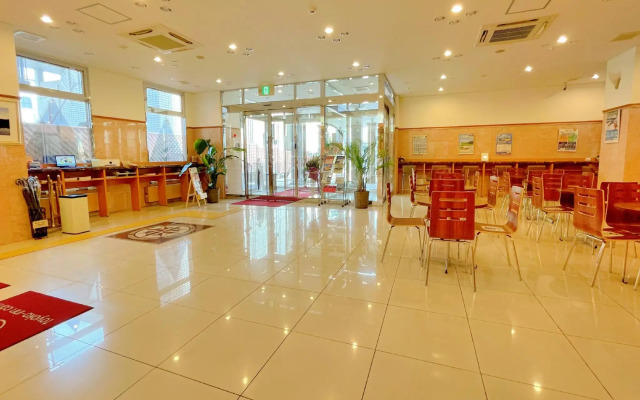 Toyoko Inn Yokohama Shinkoyasu Ekimae