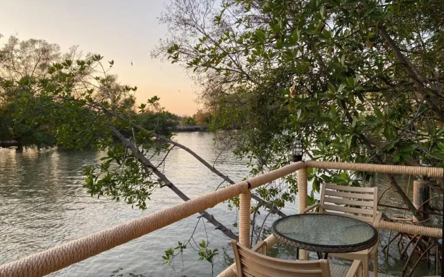 Ratathara Resort