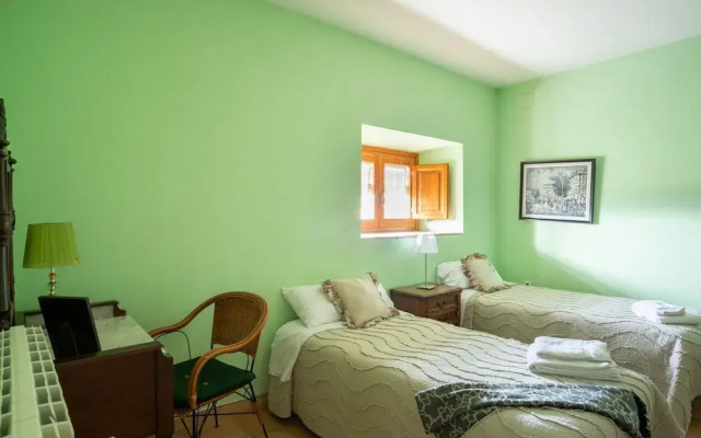 Vibranr Holiday Home in Aiguaviva With Swimming Pool