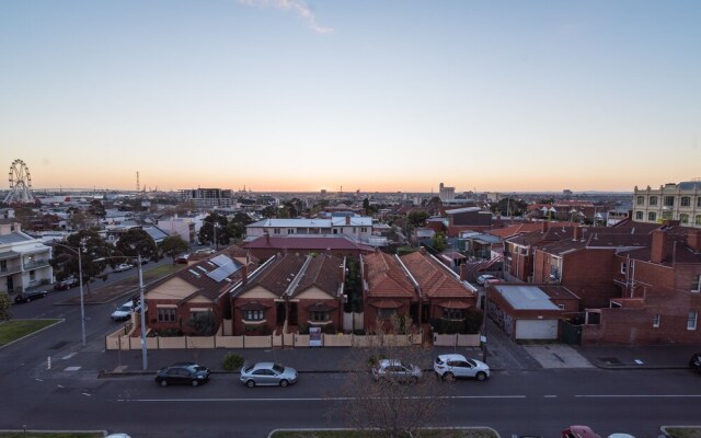 Phoenix on Curzon - Rejuvenate Stays