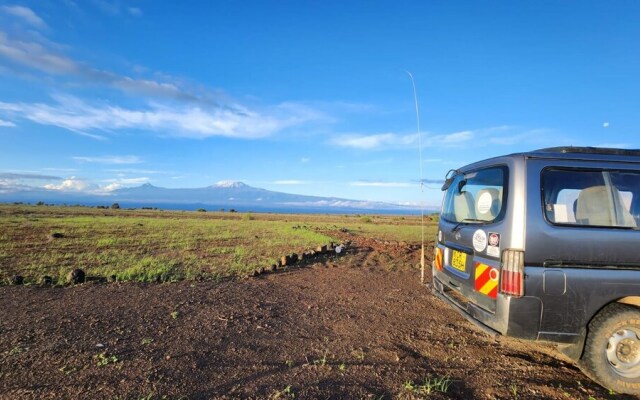 Amanya Star Bed Amboseli