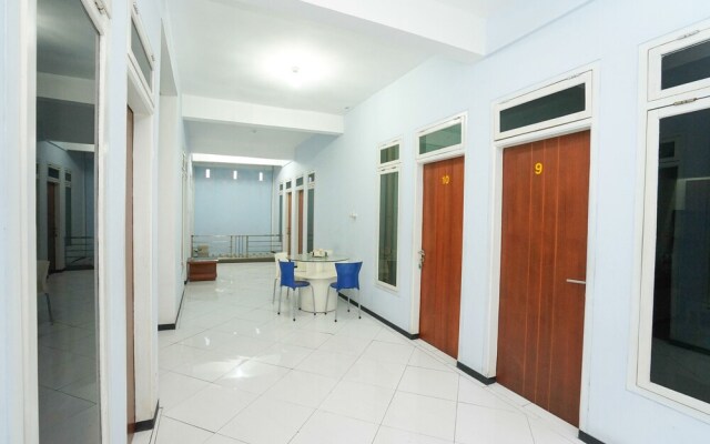 OYO 661 Galaxy Homestay