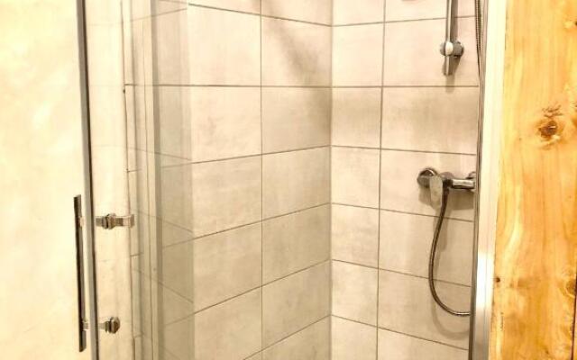 Appart proche gare + Parking , Impasse tranquille