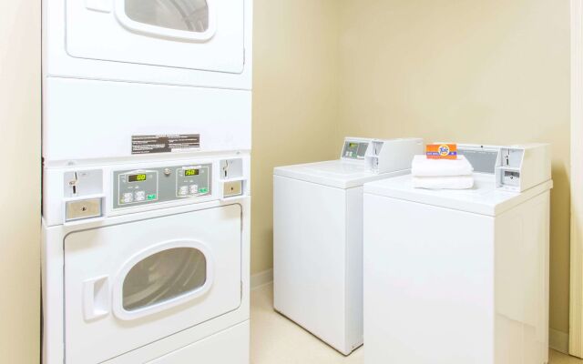 MainStay Suites Sterling near Dulles Town Center