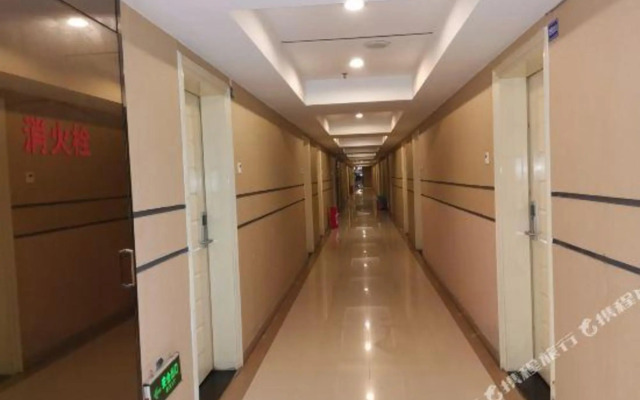 Huayue Apartment Hotel