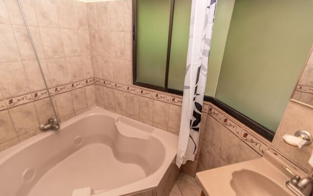 Hermosa Heights Villa 16