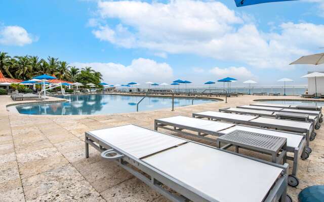 Ramada Plaza by Wyndham Marco Polo Beach Resort