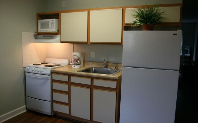 Affordable Suites of America