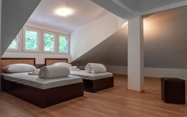 My House - Apartments
