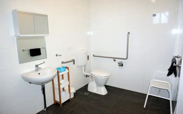 Getaway Villas Unit 38-1 - 1 Bedroom Disabled Friendly Accommodation