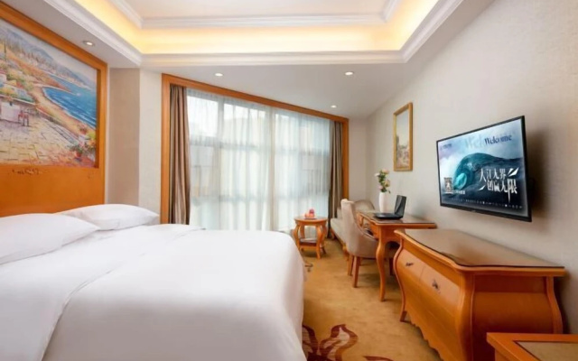 Vienna Hotel (Longhui High-speed Railway Station) – Guest Rooms – Shaoyang