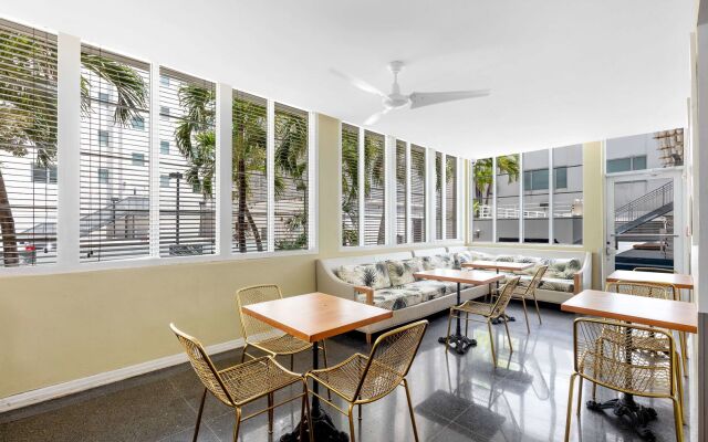 Townhouse Hotel Miami