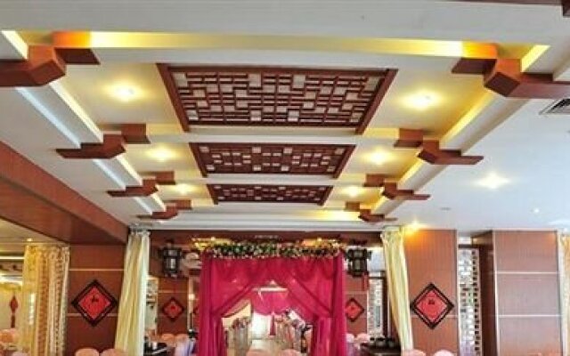 Baoding Century Garden Hotel