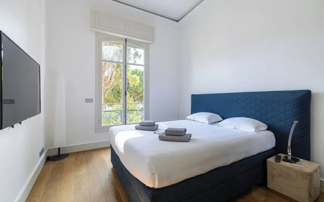 Superb 68m2 Flat With 80m2 Terrace - 2ch/4p