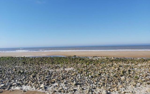 Detached House with Panoramic Sea Views