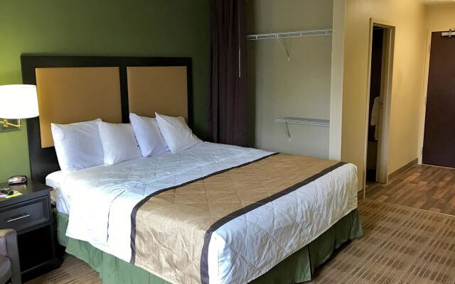 Extended Stay America Select Suites Detroit Farmington Hills