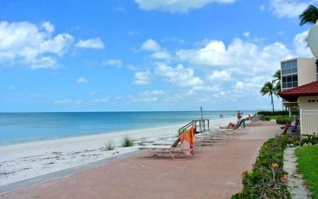 David's Dolphin Way Condo