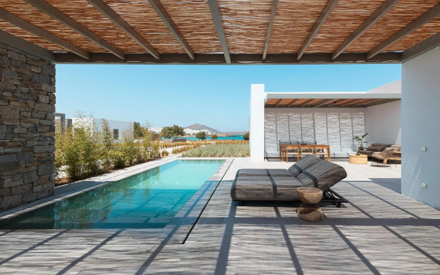 Cove Paros