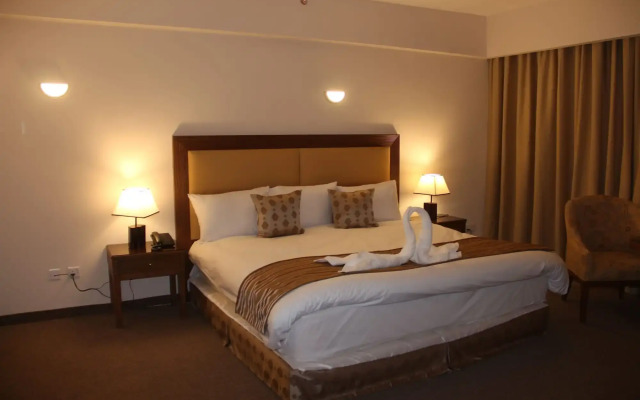 Saray Hotel