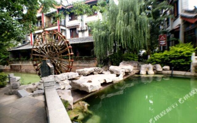 Taiyangdao Hotel (Chuxiong Yiren Old Town)