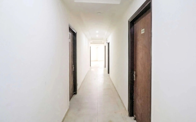 Mahavir Enclave by OYO Rooms