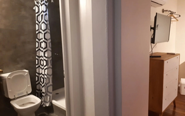 Sabatico Travelers Hostel & Guesthouse