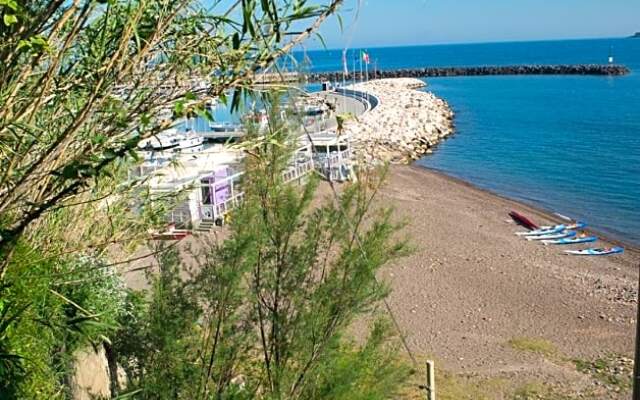 Punta Lingua Relais - Room 3 Port View