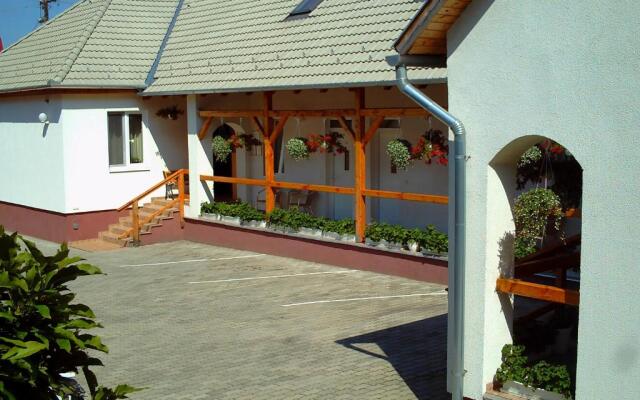 Polonia Apartman