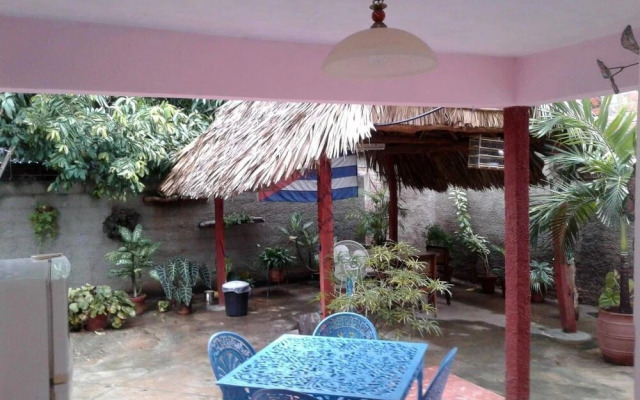 Casa Hospedaje Alayn Enrique