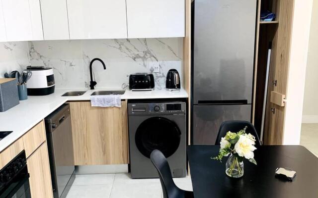 Munyaka Waterfall: Executive Apartment