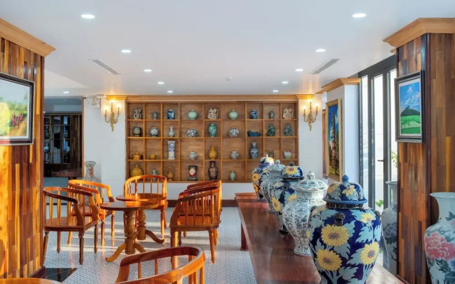 Phuc Thuan Hotel