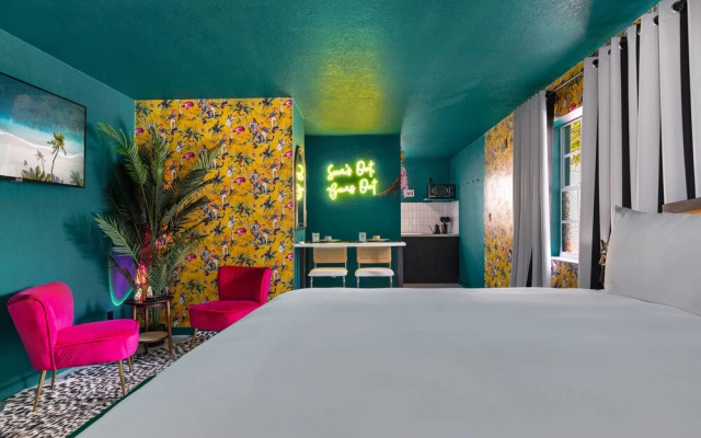 Kini Beach Haus
