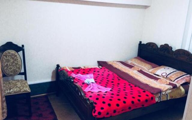 Hostel FORREST