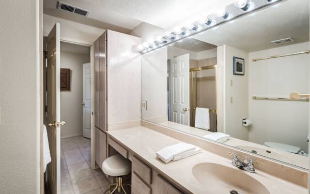 Awesome Views by Vtrips