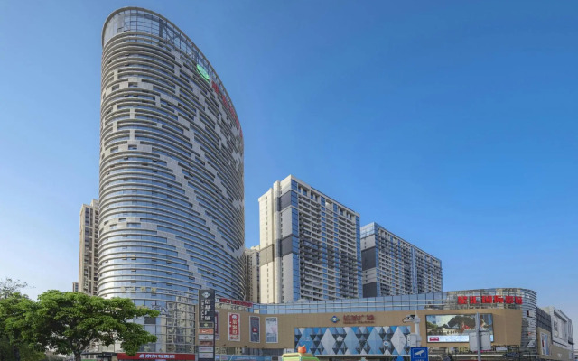 Rich Center Hotel (Foshan Jiujiang Xinji Plaza)