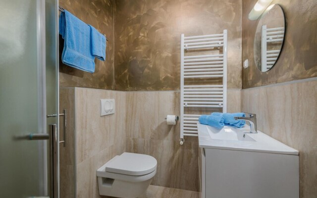 Amazing Home in Malinska With Wifi and 6 Bedrooms