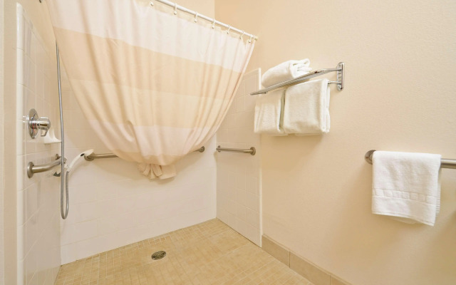 Best Western Plus Wakeeney Inn & Suites
