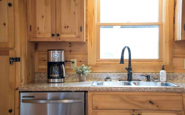 Red Feather Cabins 150