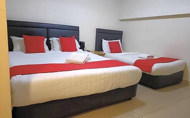 New Hua Kiew Inn By CV