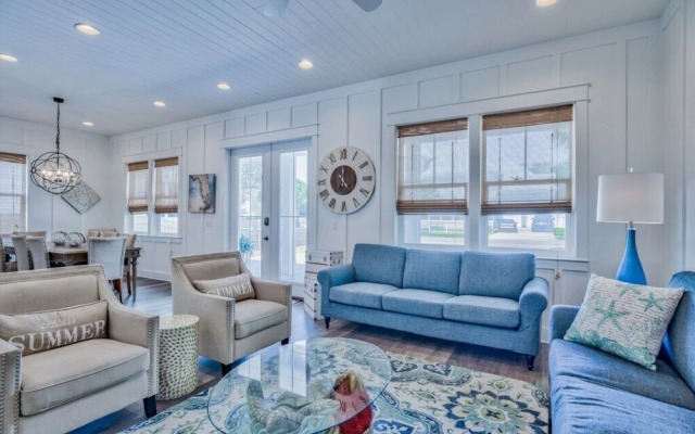 Crystal Gem Heated Pool Beach Chair Setup