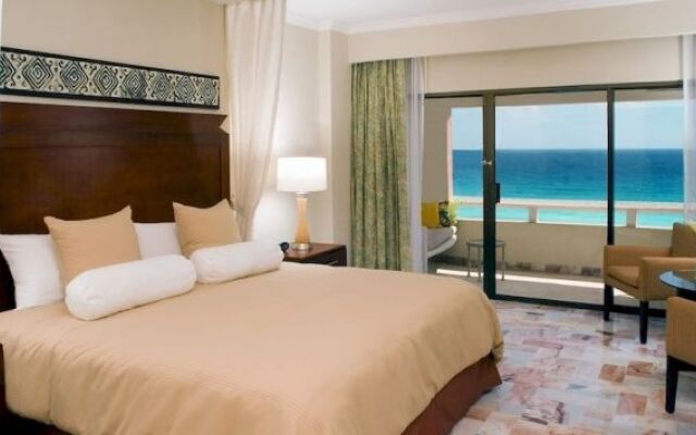 Ocean Villa All Inclusive by Omni Cancun