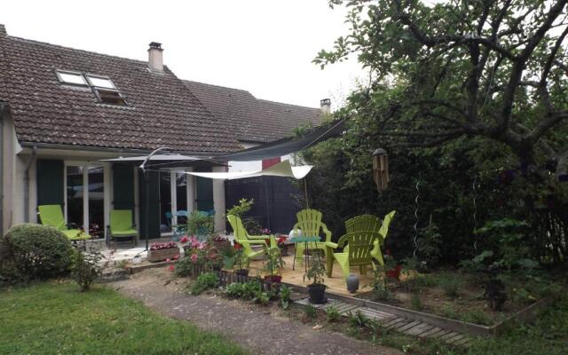 Les Eléphants Bleus