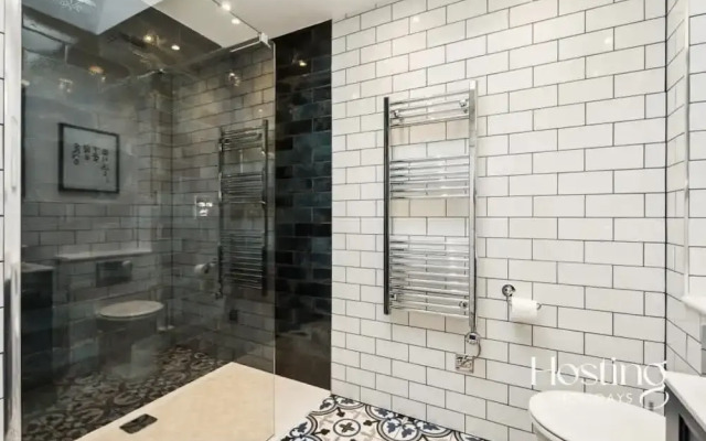 The Courtyard Apartments - Sage