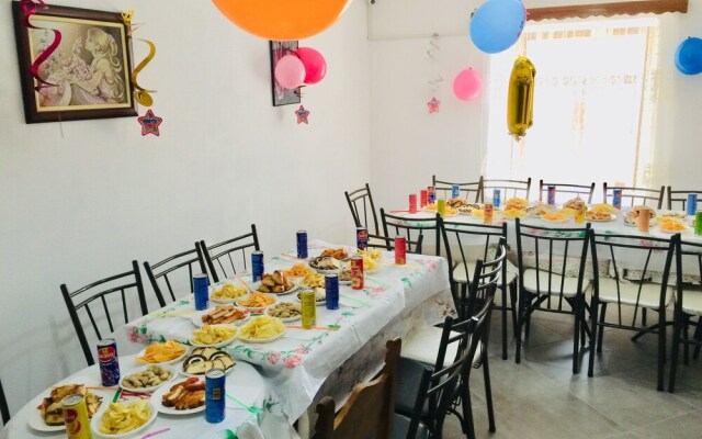 Denis Guest House